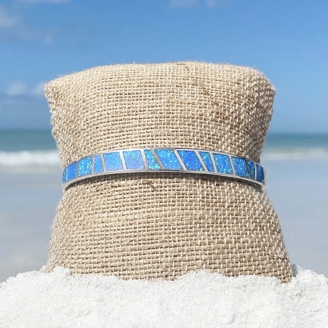 Blå og Sølv Opal Armbånd