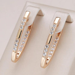 Elegant Zirconia-øreringe i guld
