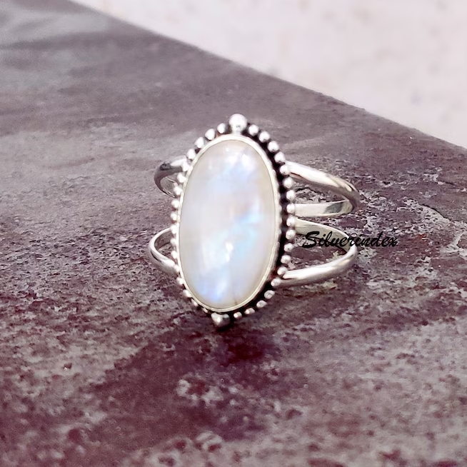 Vintage månestensring