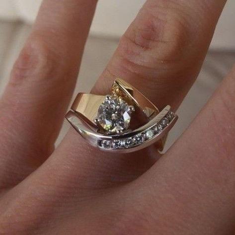 Vintage Uregelmæssig Guld- og Sølv Zirconia Ring
