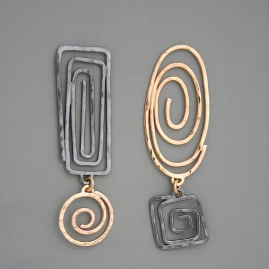 Vintage guld- og sølv spiraløreclips