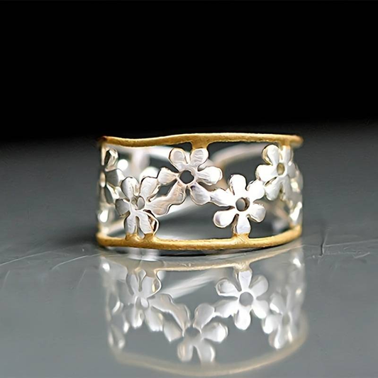 Uregelmæssig hul soldat Rose Ring